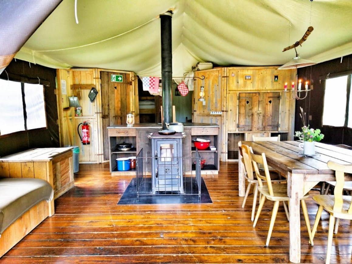 Glamping-Paradies Am Dengler Hof Hohenberg an der Eger Esterno foto